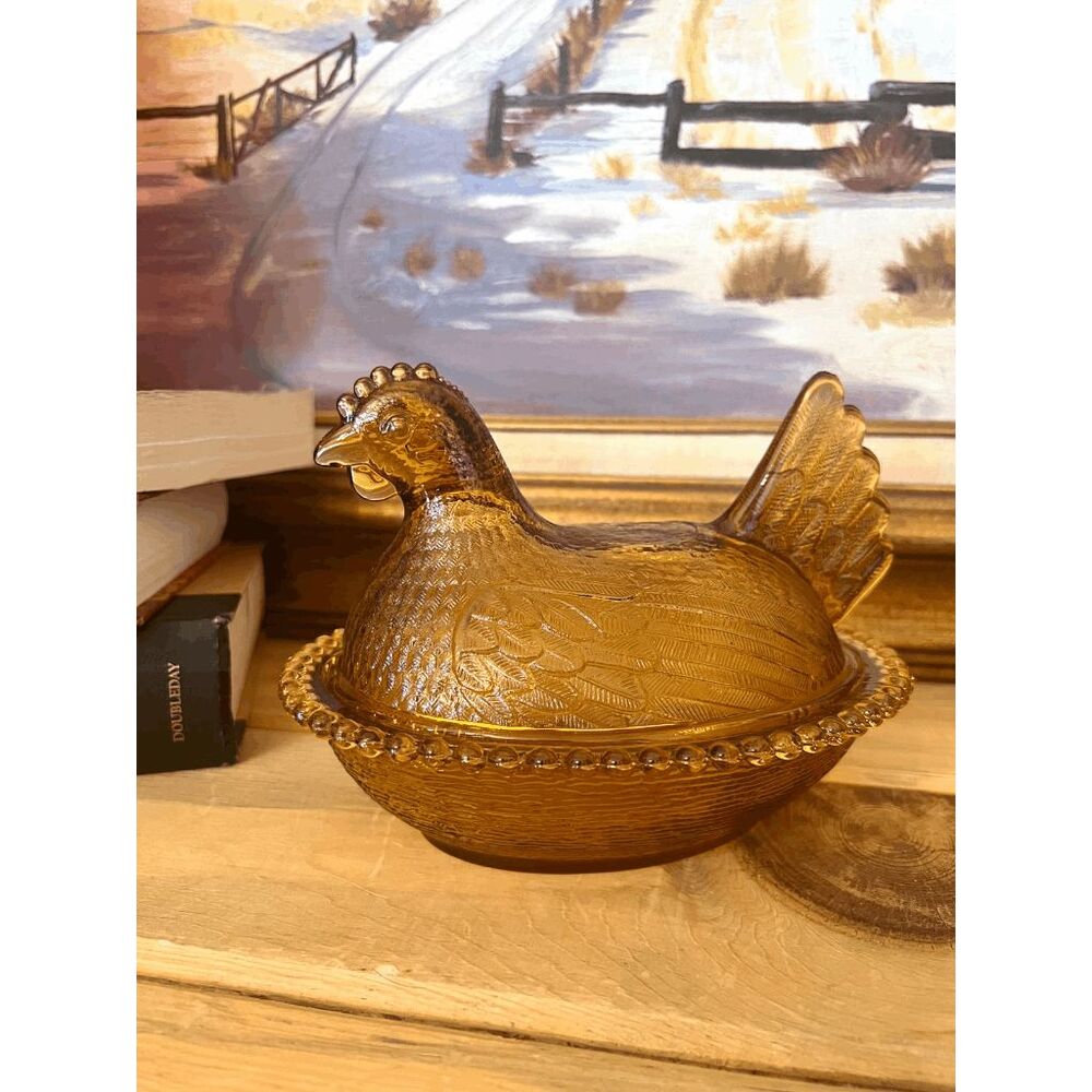Vintage Indiana Glass Amber Hen on Nest Covered Dish Vintage Chicken Candy Bowl